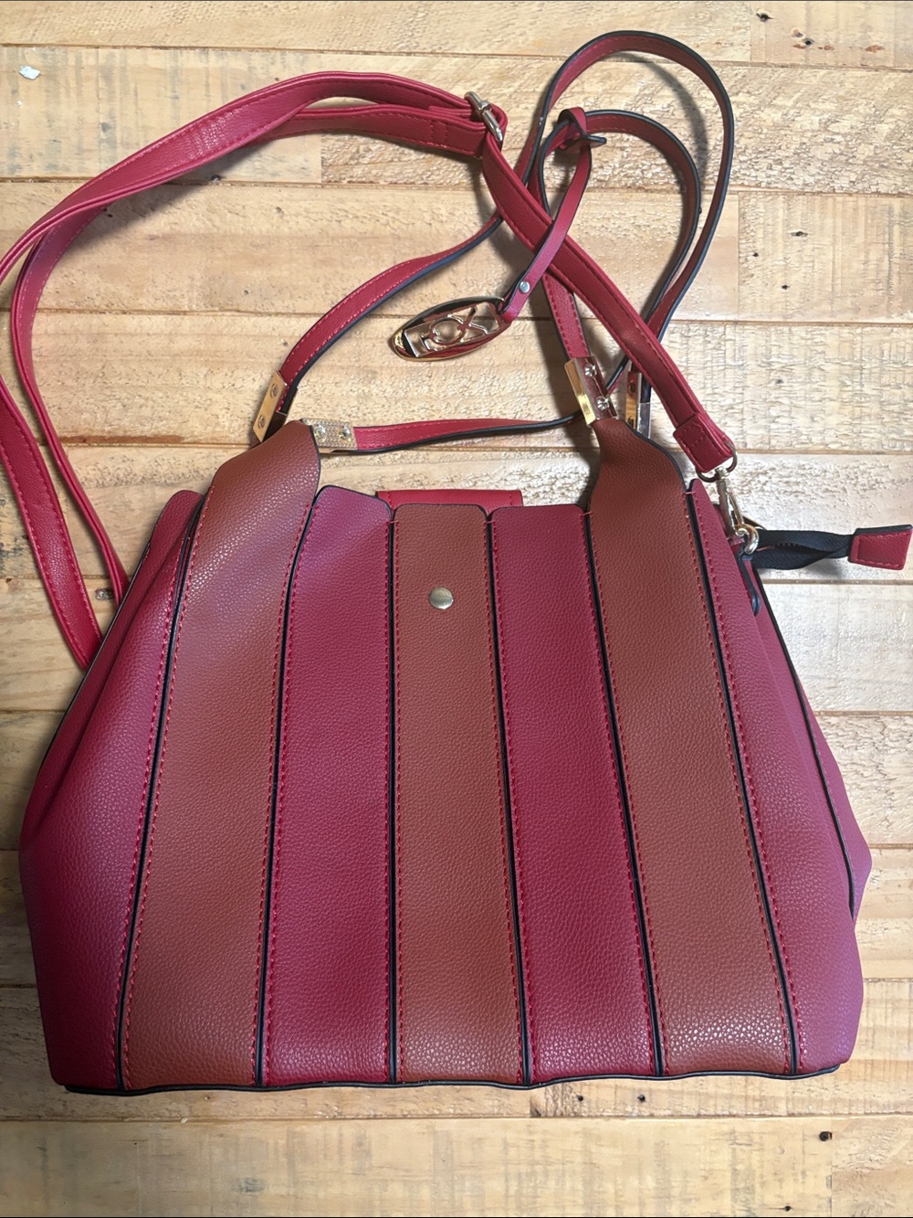 Fox Two-Tone Red and Brown Vertical-Strip Shoulder Bag